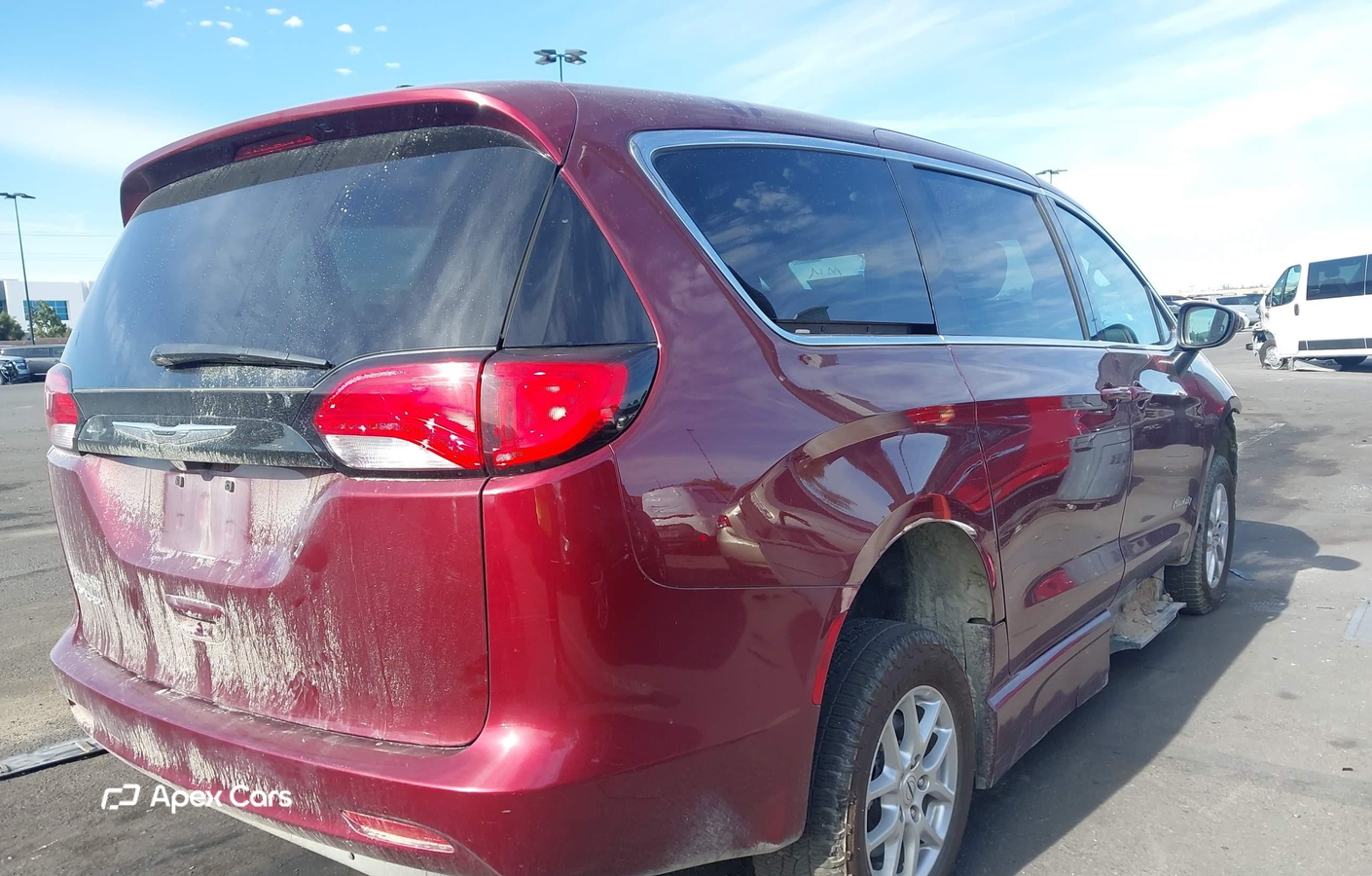 Chrysler Voyager 2023