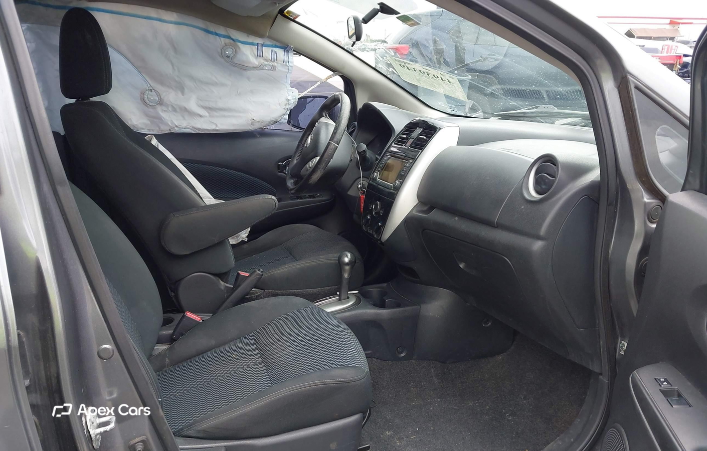 Nissan Versa 2016