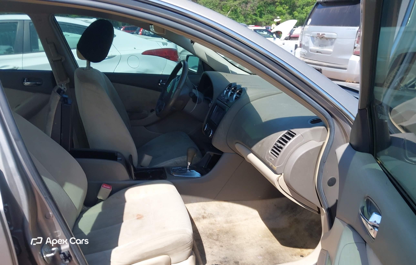 Nissan Altima 2011