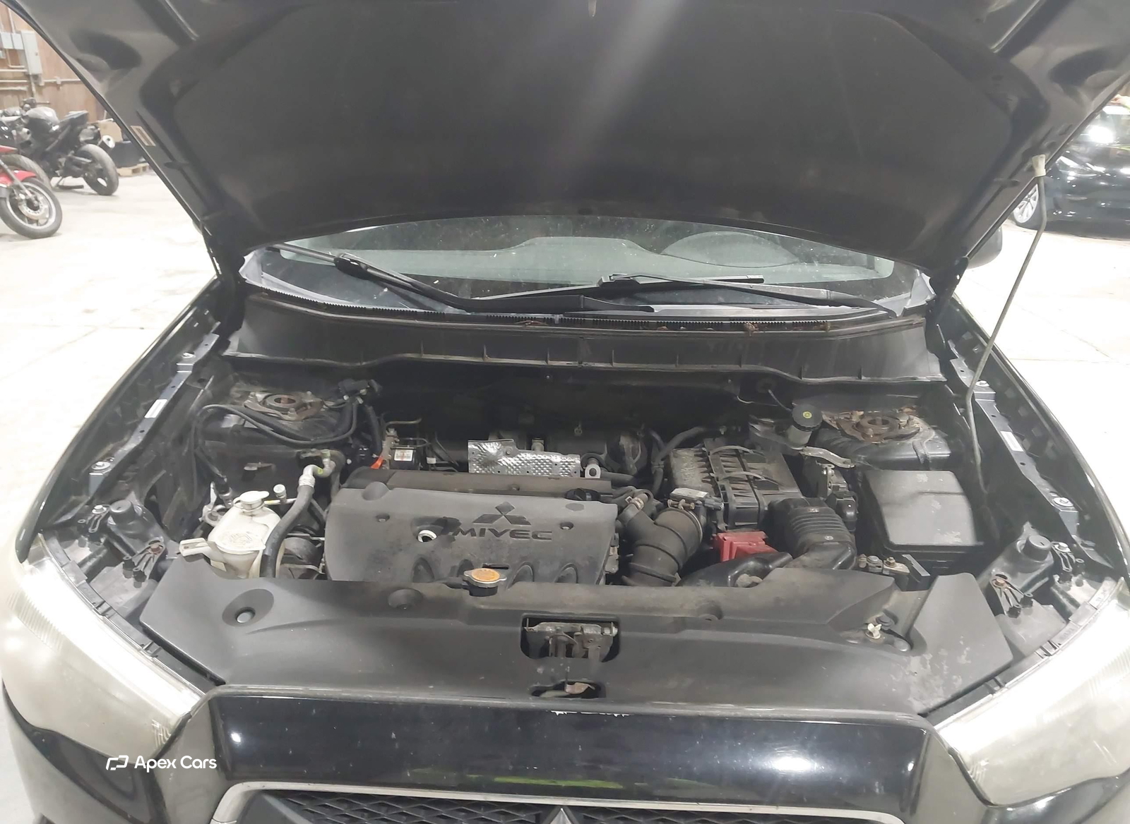 Mitsubishi Outlander 2011