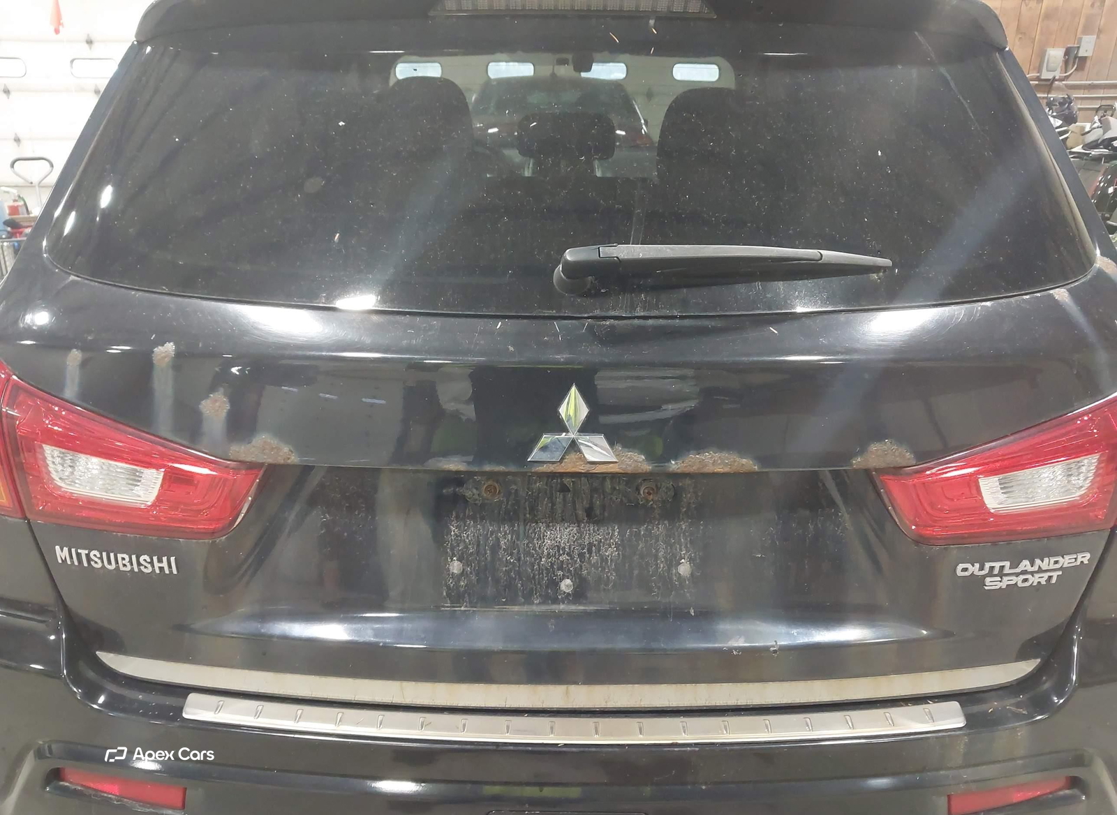 Mitsubishi Outlander 2011