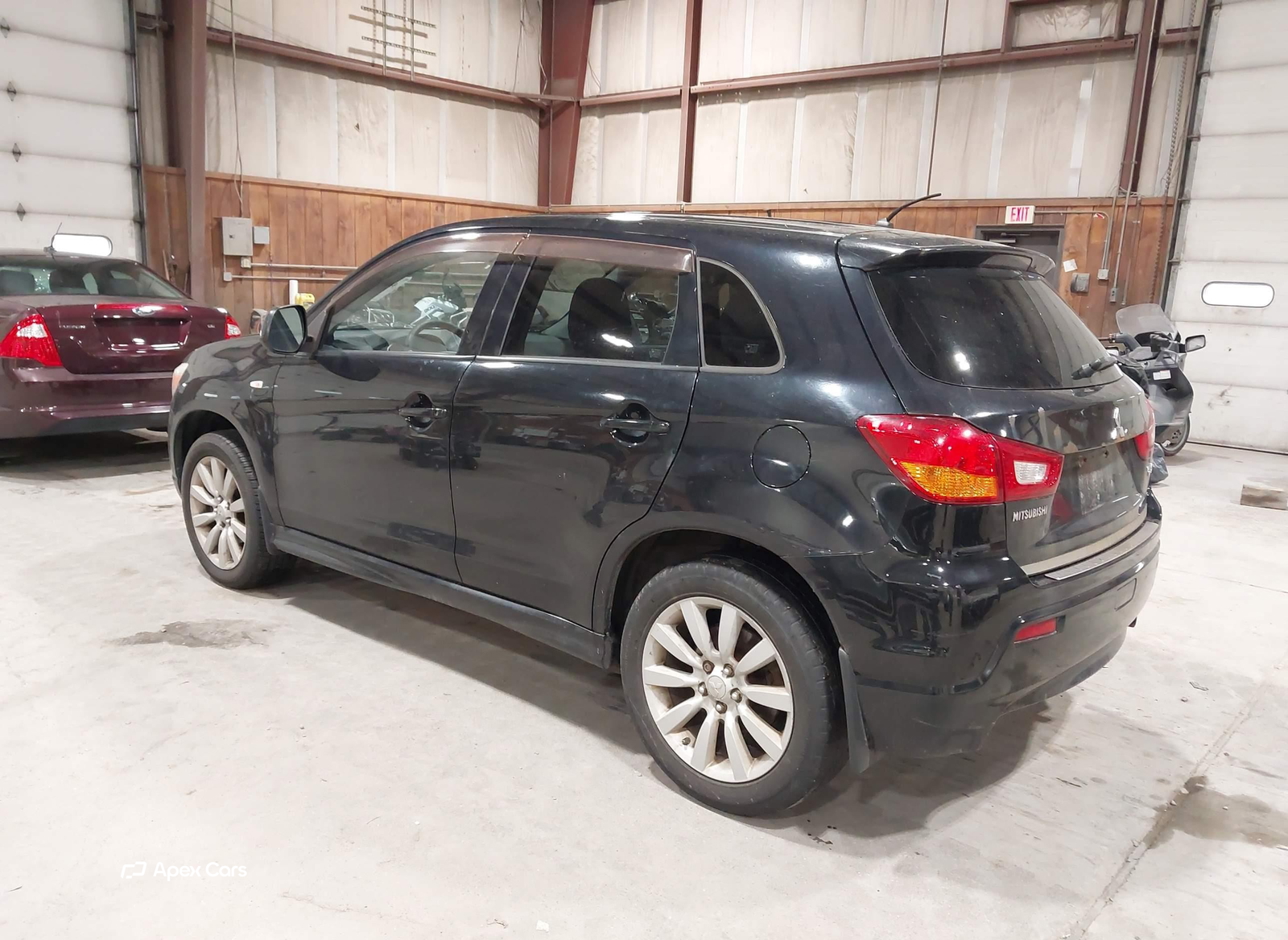 Mitsubishi Outlander 2011