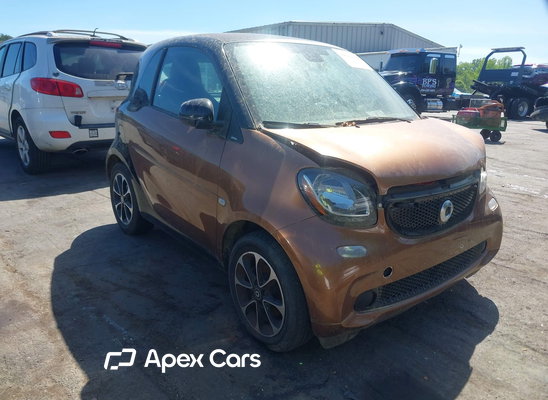 2016 Smart Fortwo - Image 1 of 5