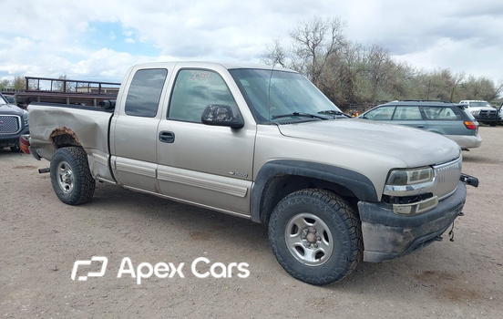 Chevrolet Silverado 2002 - Image 1 of 17