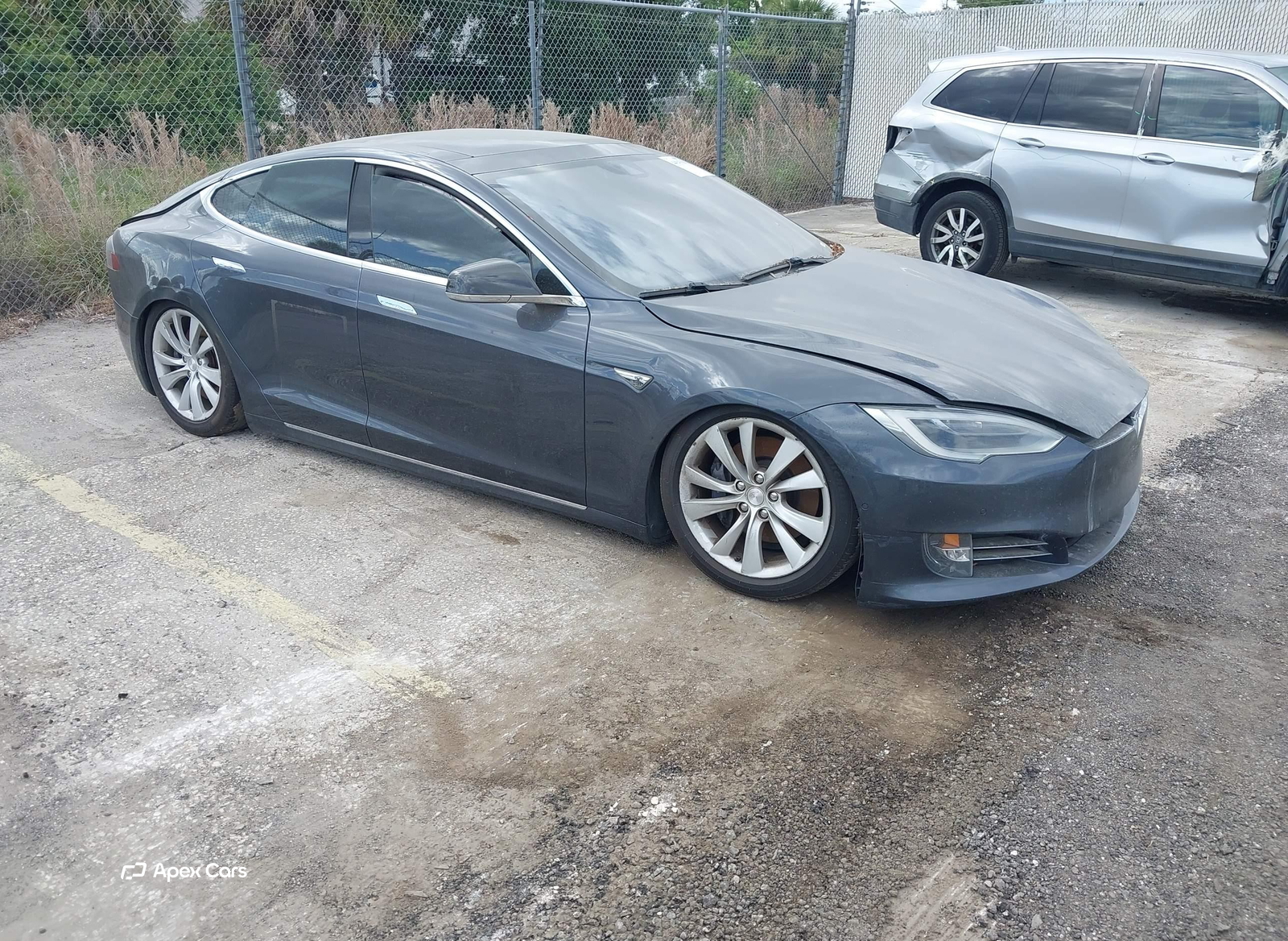 Tesla Model S 2016