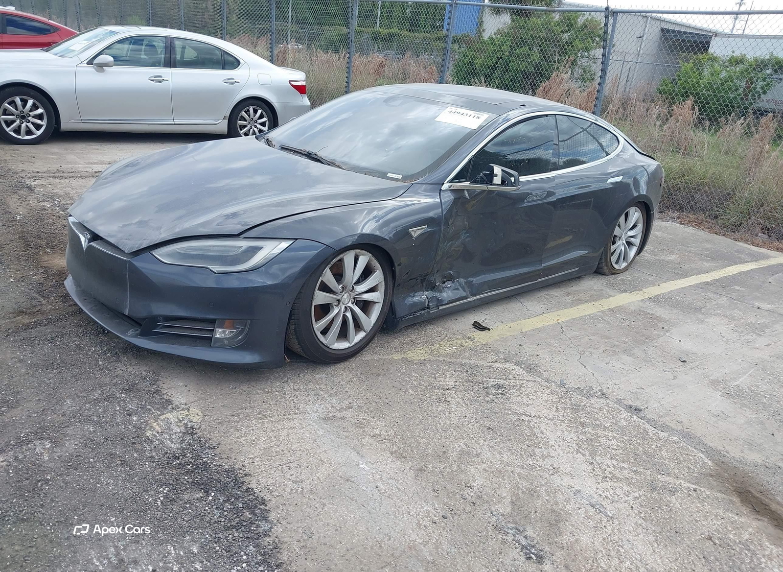 Tesla Model S 2016