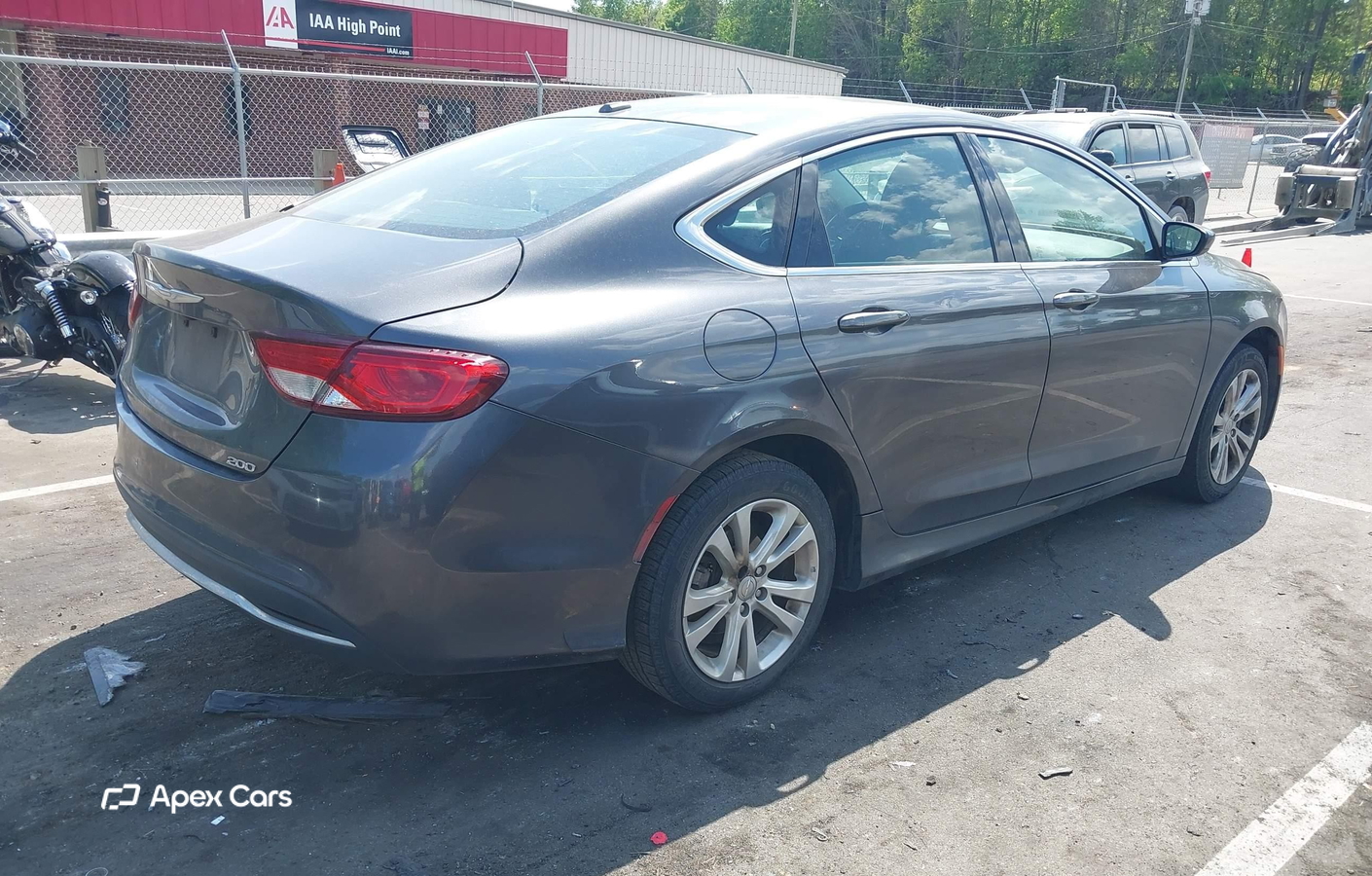 Chrysler 200 2015
