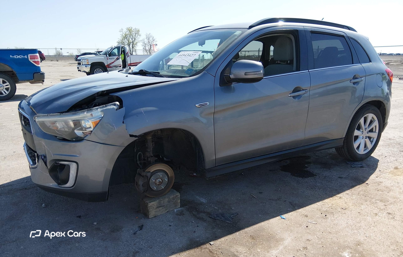 Mitsubishi Outlander 2015