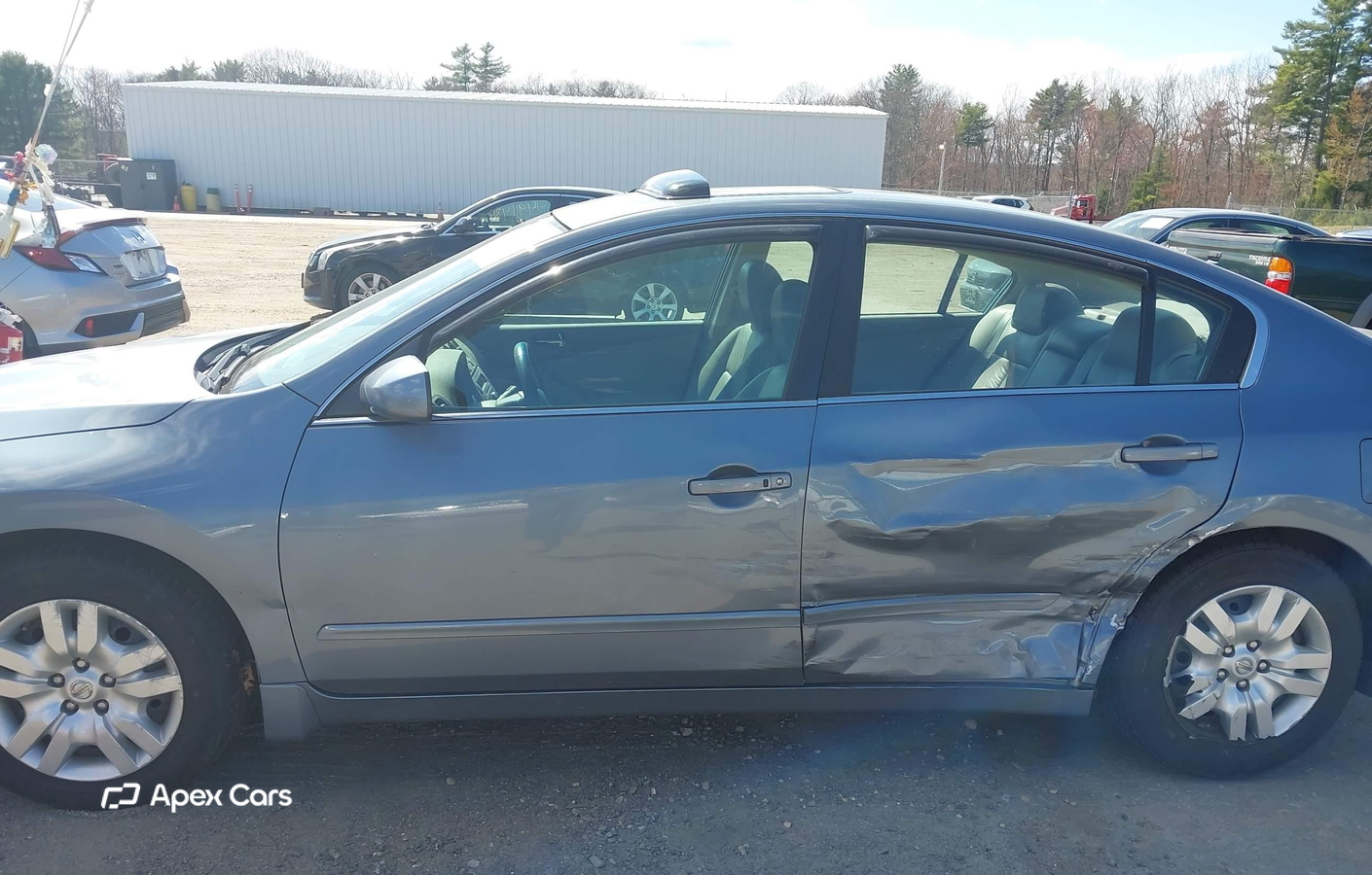Nissan Altima 2010
