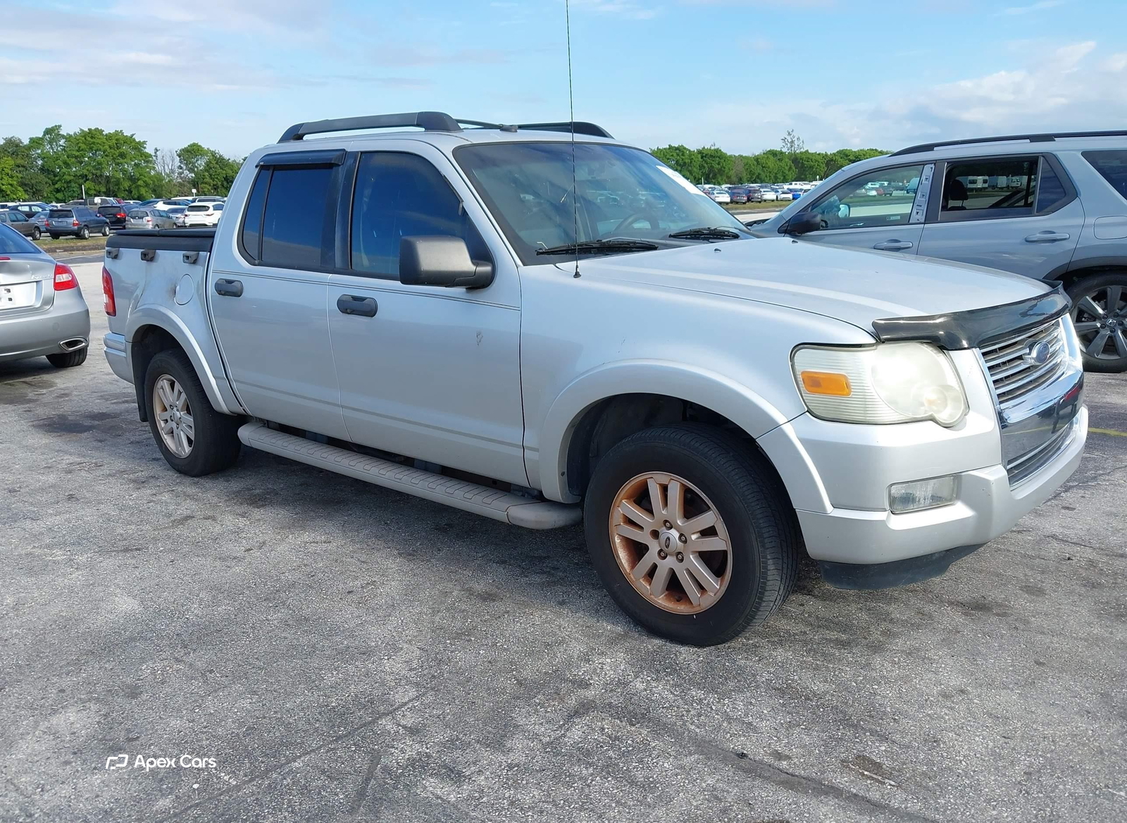 Ford Explorer Sport Trac 2010