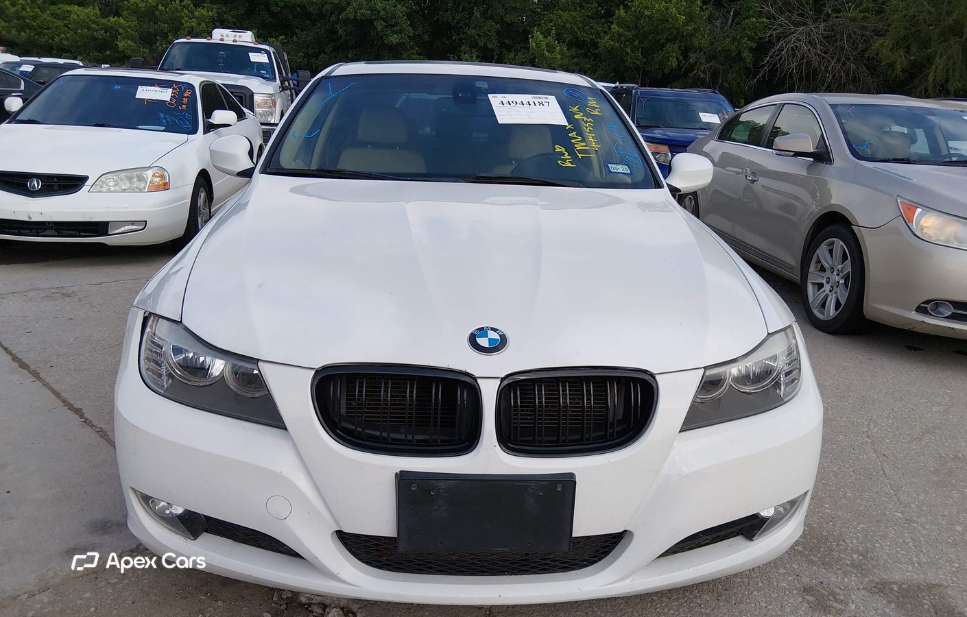 BMW Series 3 2011