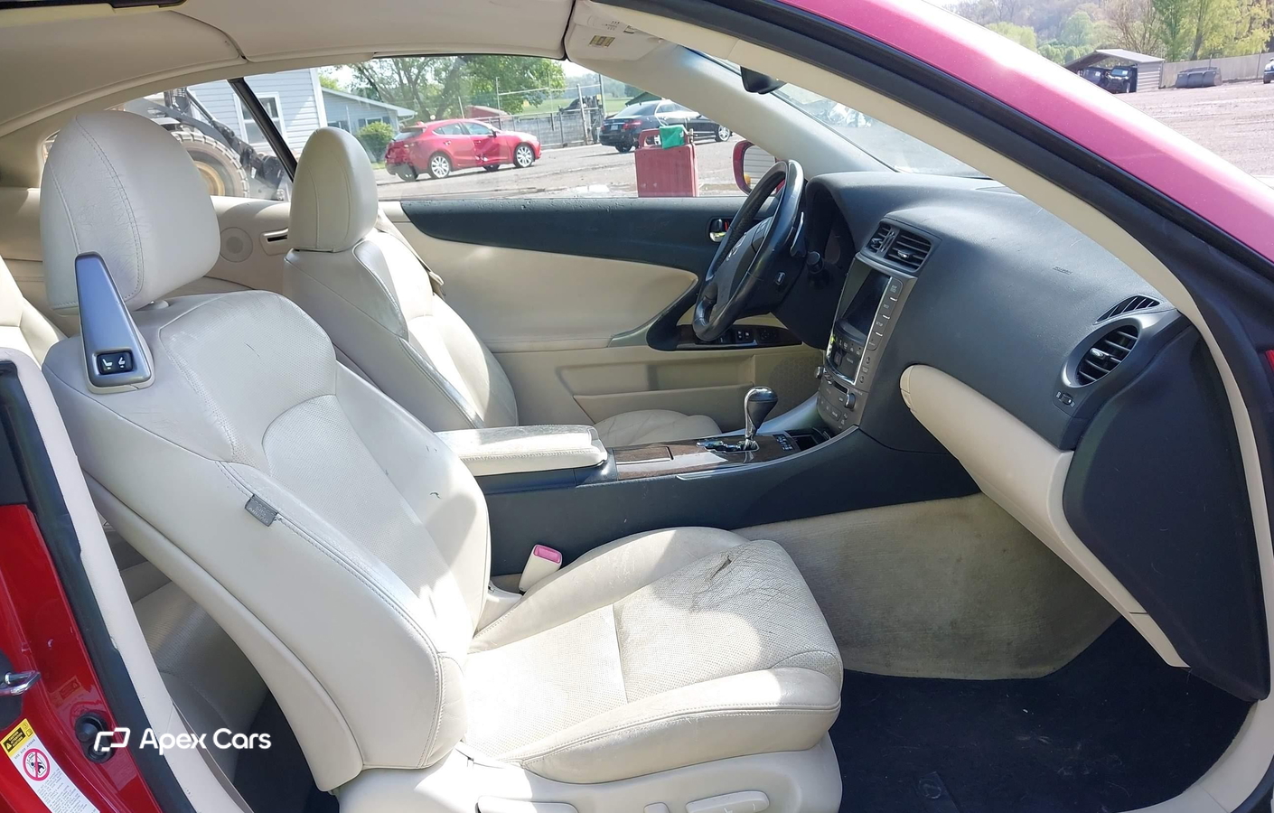 Lexus IS 2010