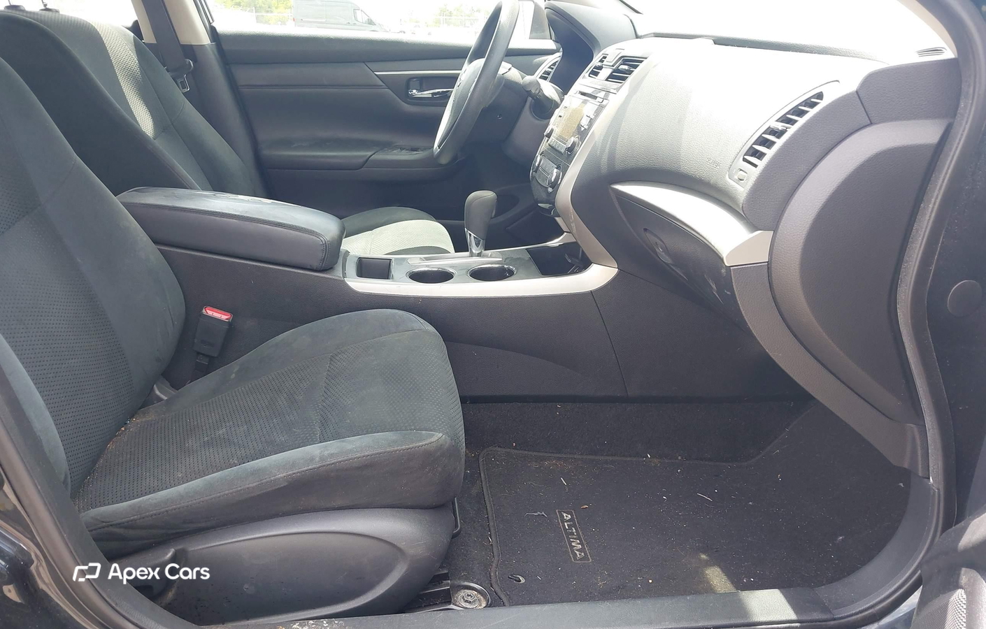 Nissan Altima 2015