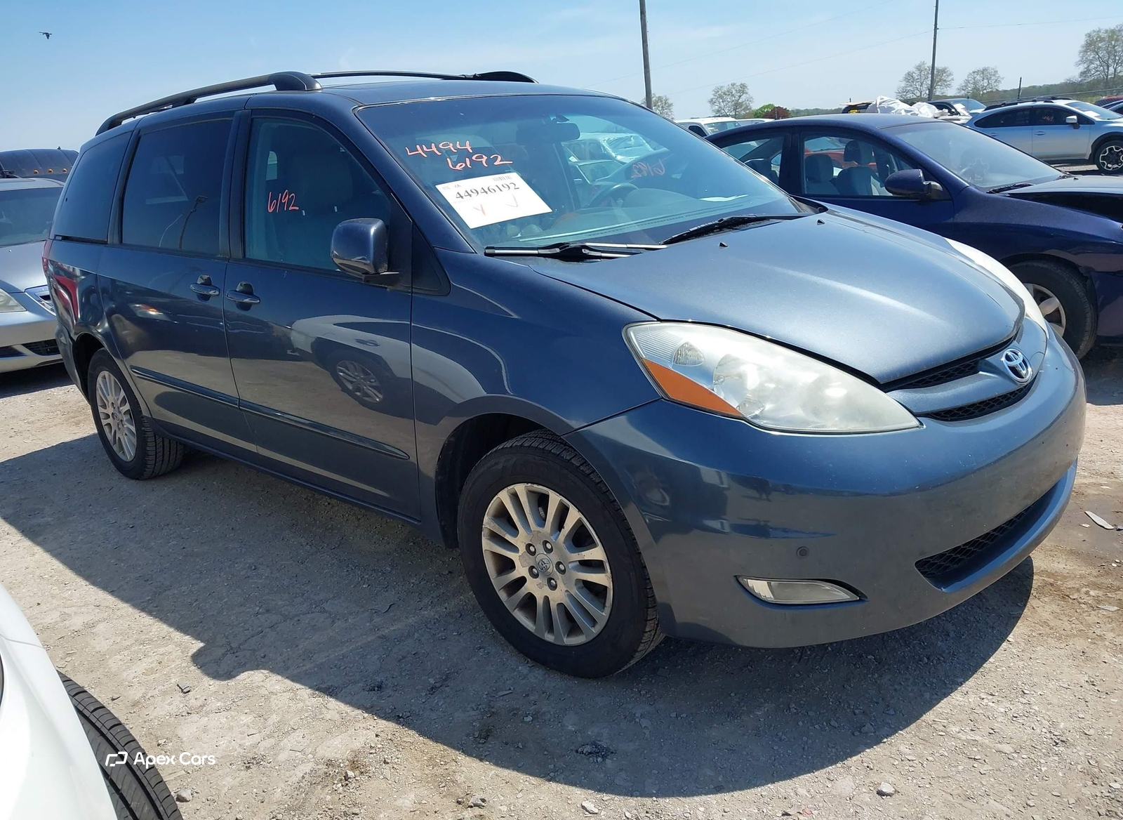 Toyota Sienna 2010
