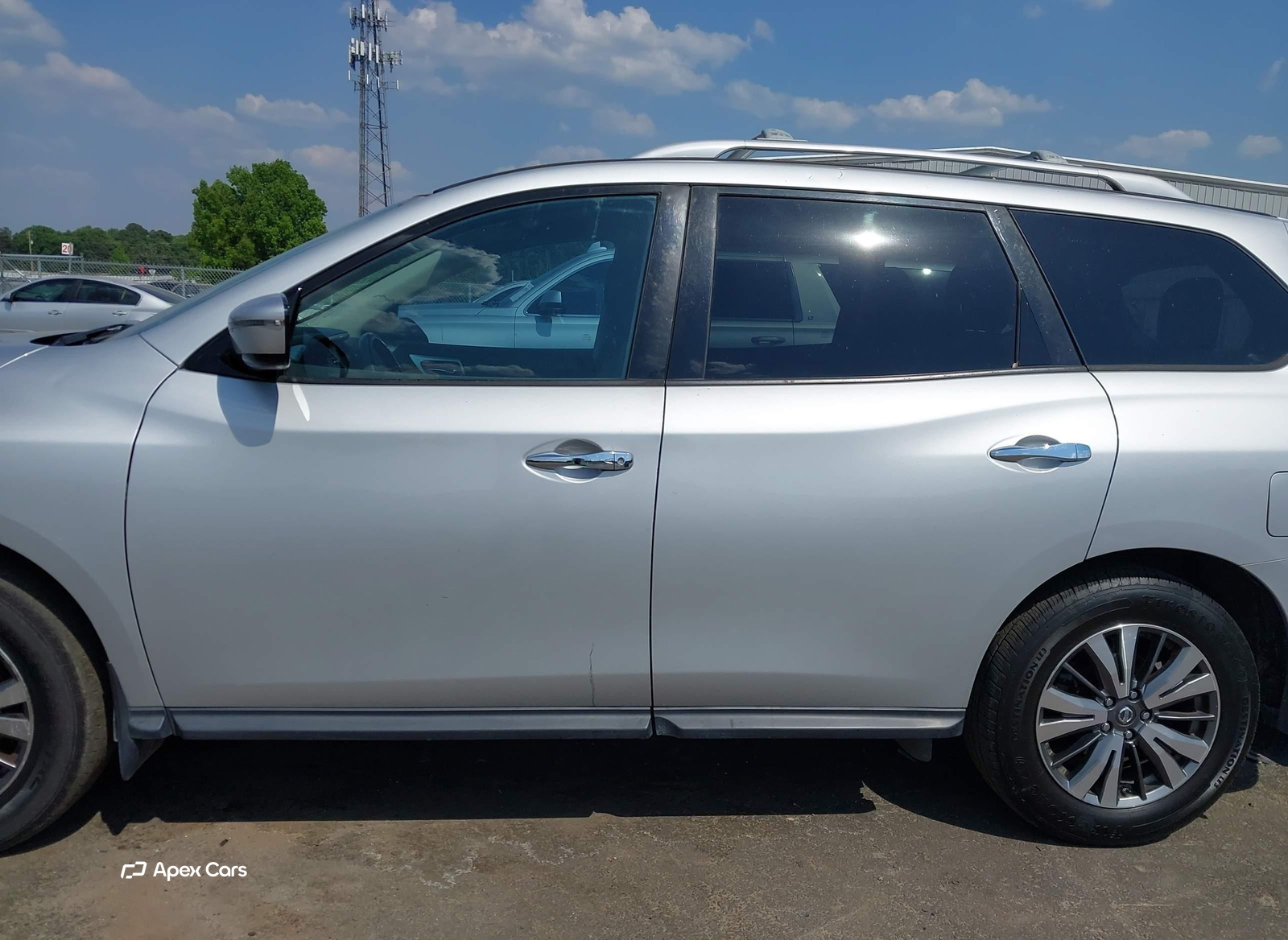 Nissan Pathfinder 2017