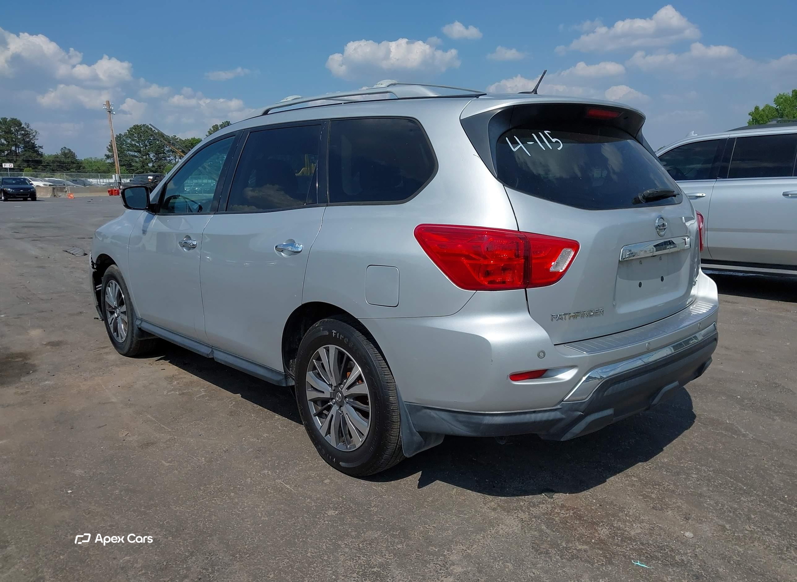 Nissan Pathfinder 2017