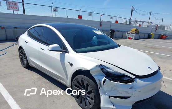 Tesla Model 3 2021 - Image 1 of 18