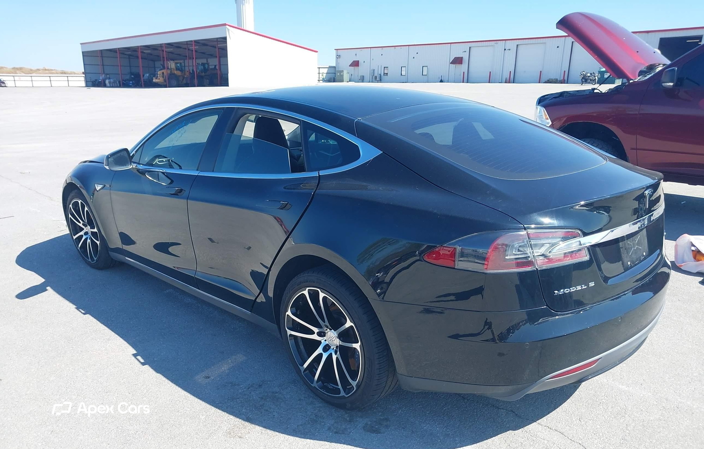 Tesla Model S 2015