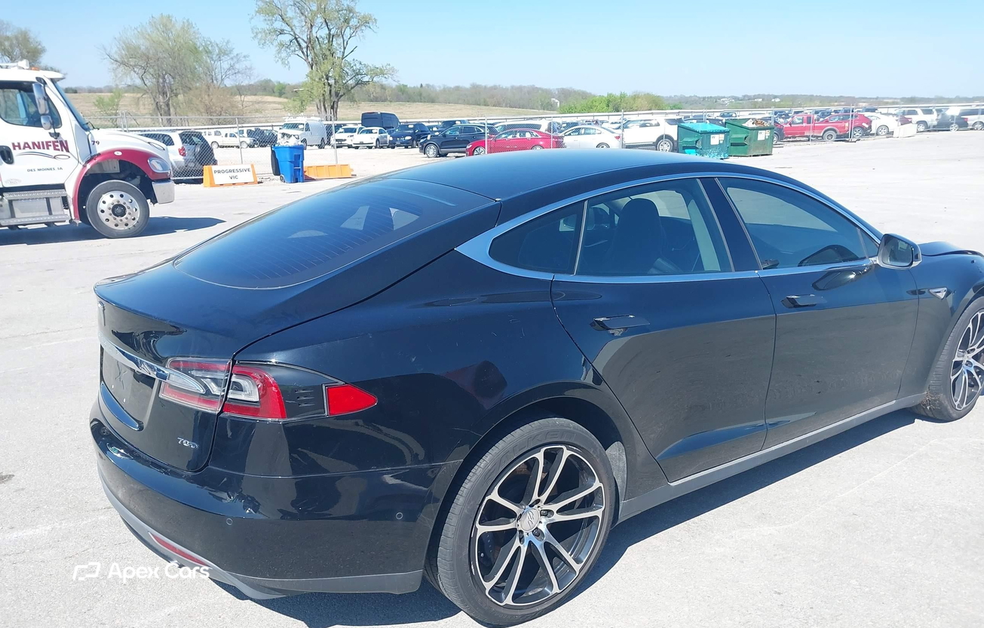 Tesla Model S 2015