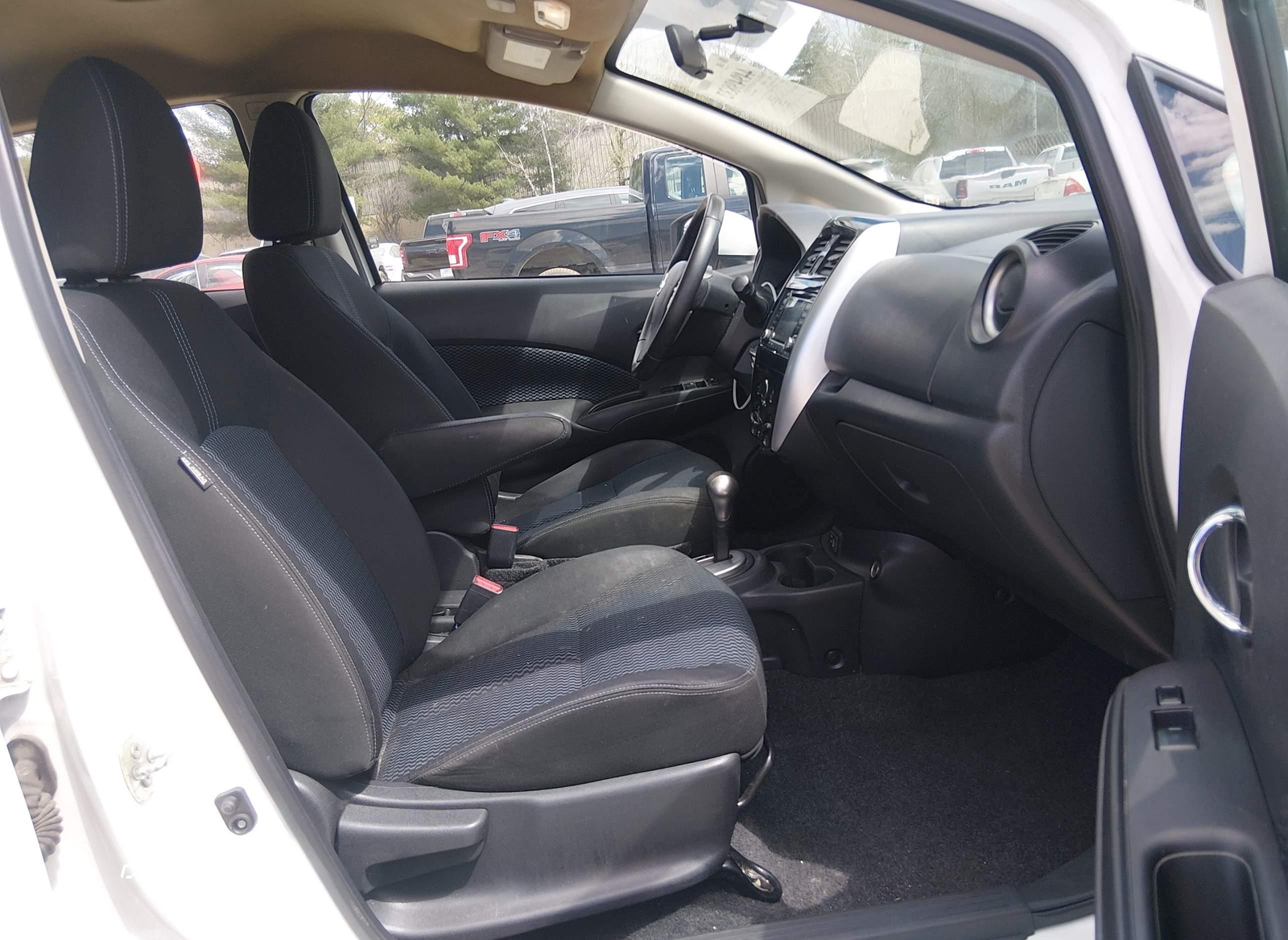 Nissan Versa 2018