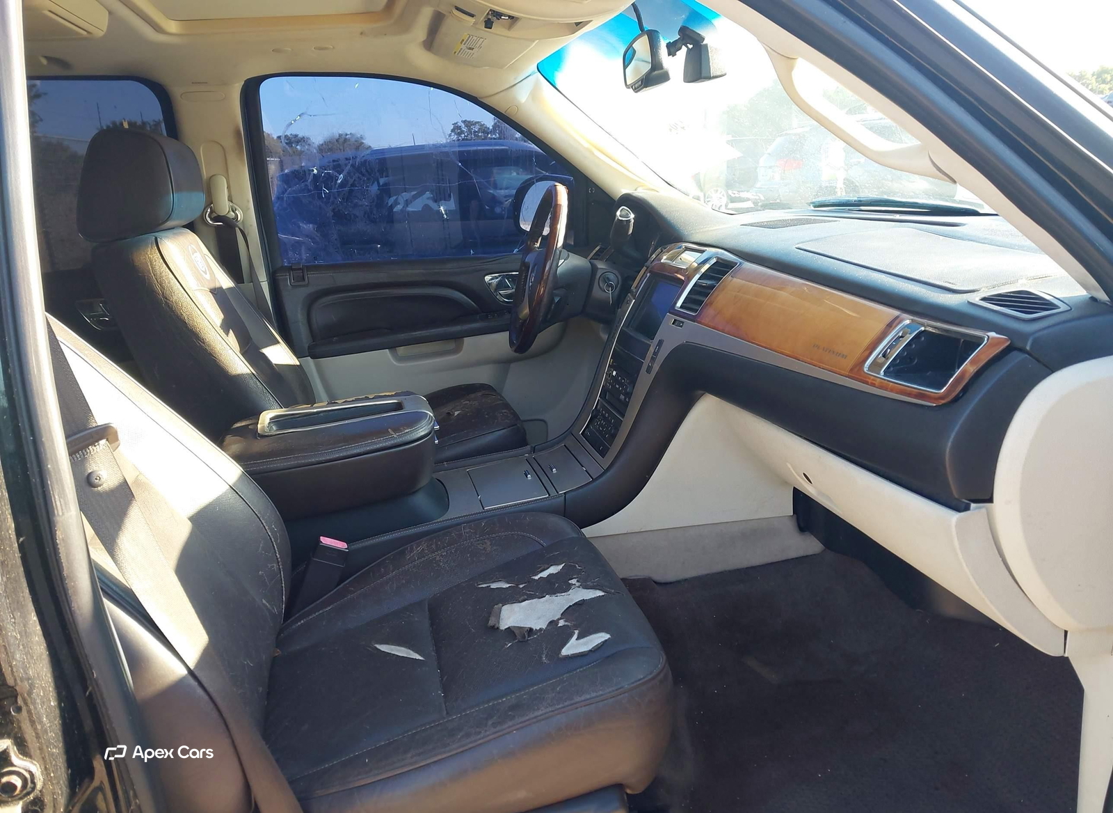 Cadillac Escalade 2011