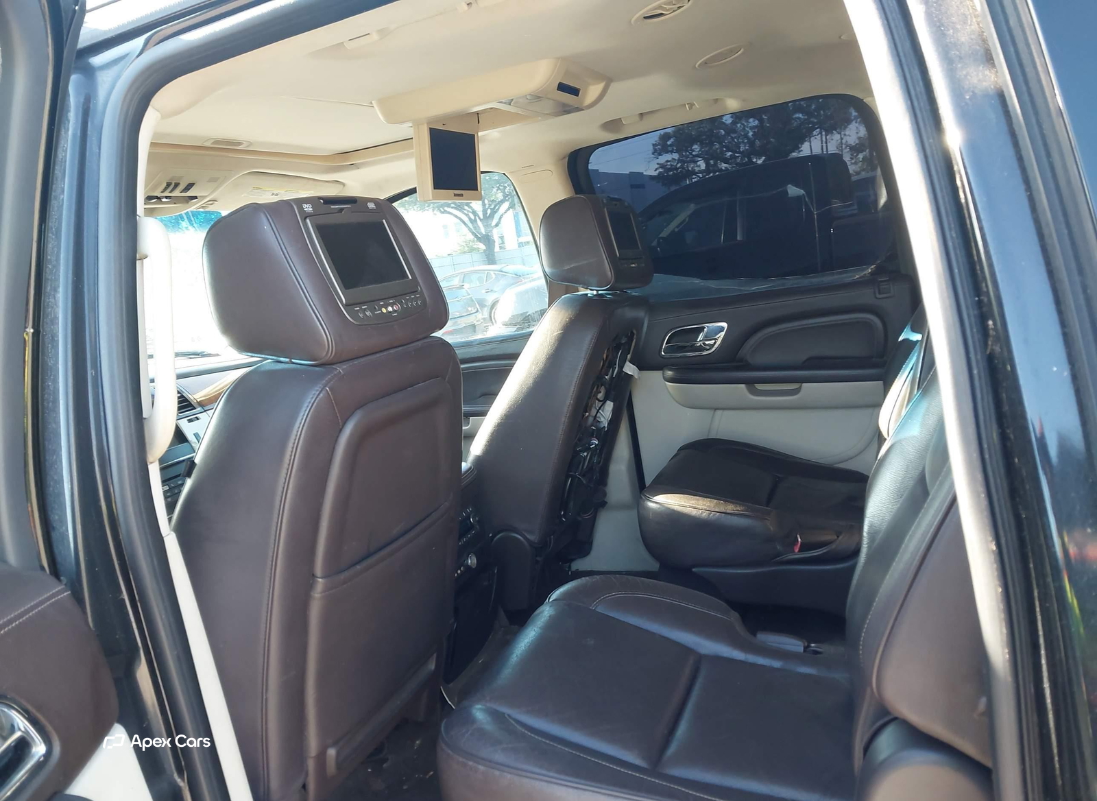 Cadillac Escalade 2011