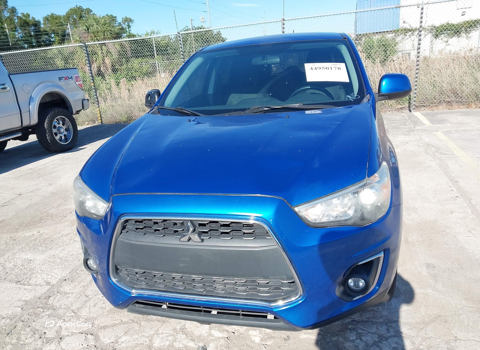 Mitsubishi Outlander 2015