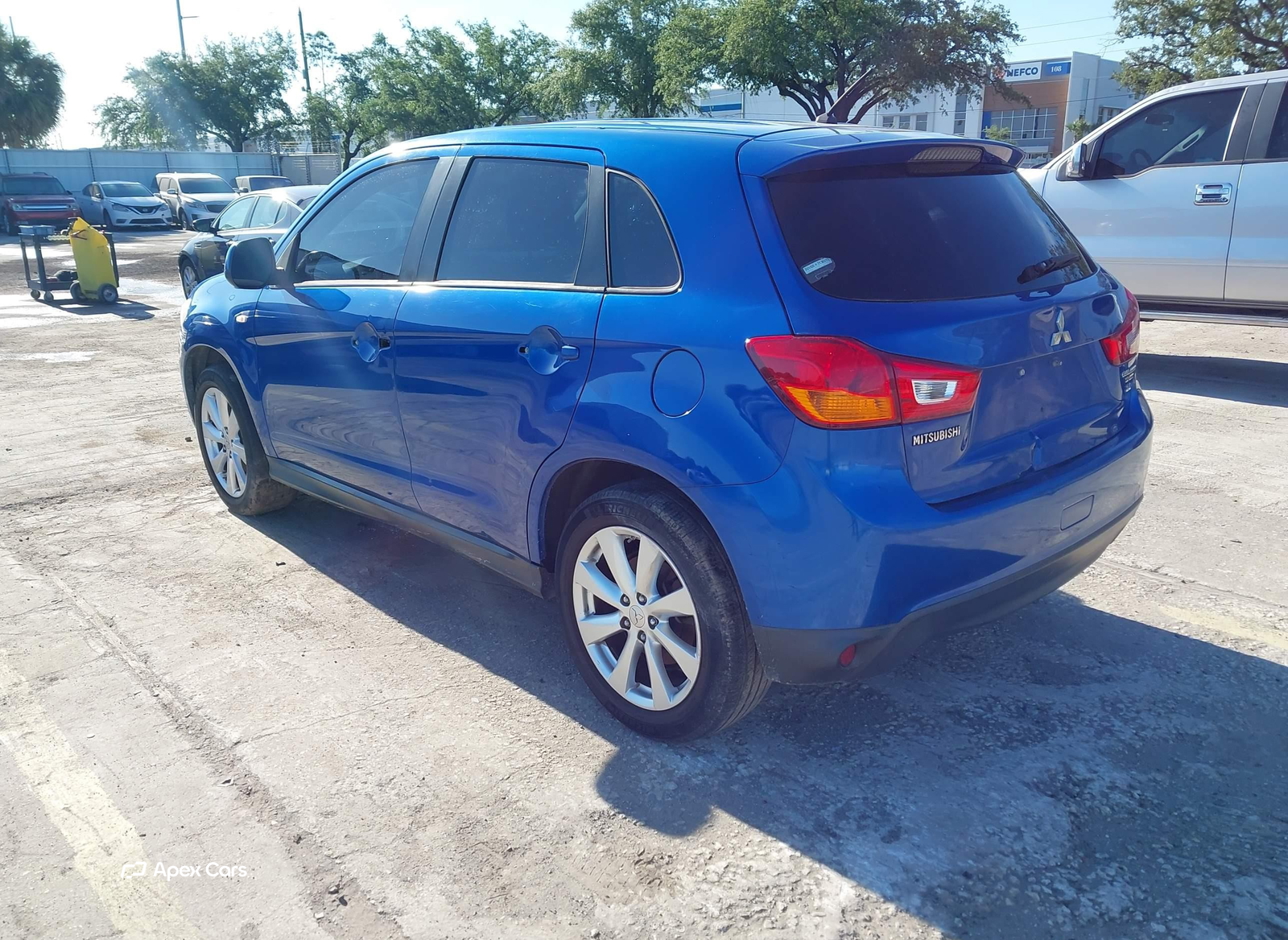 Mitsubishi Outlander 2015