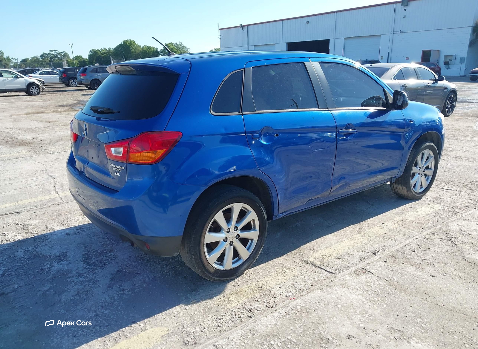 Mitsubishi Outlander 2015