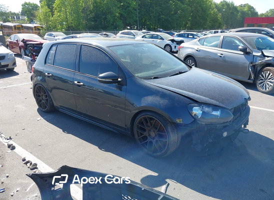 2013 Volkswagen GTI - Image 1 of 5