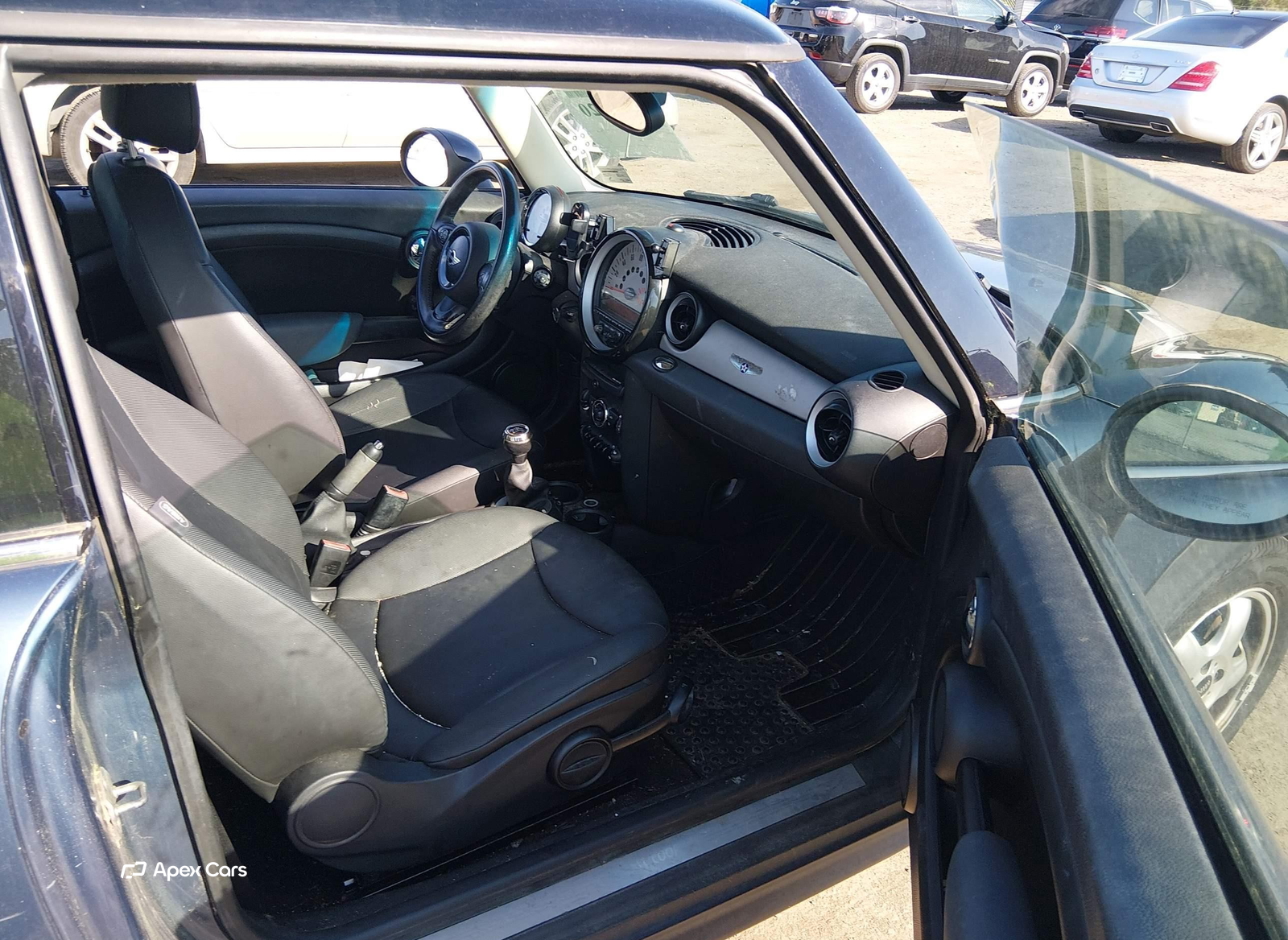 MINI Cooper 2011