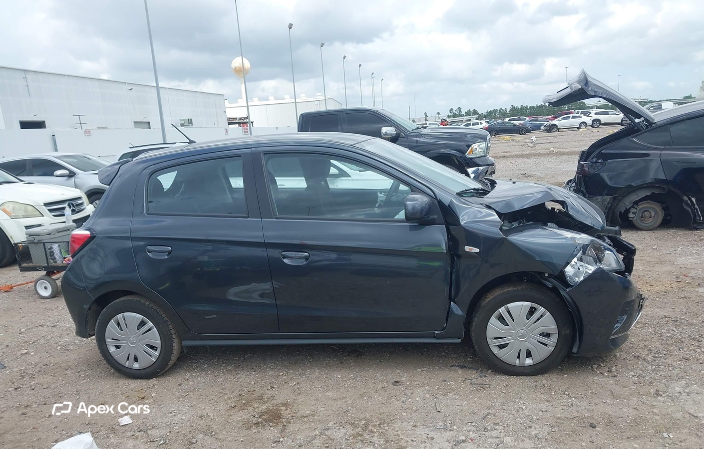 Mitsubishi Mirage 2024