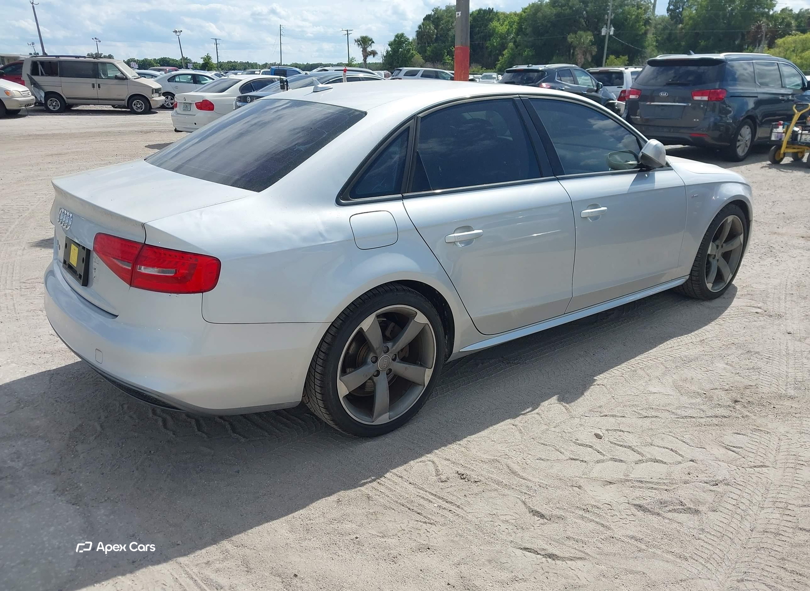 Audi A4 2014