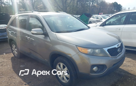 Kia Sorento 2012 - Image 1 of 12