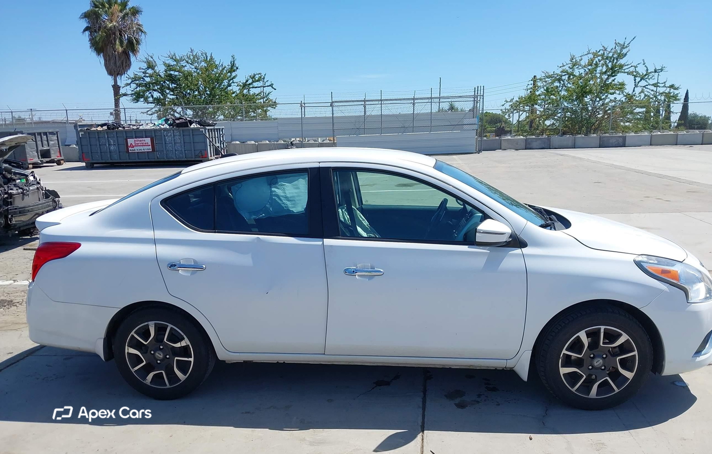 Nissan Versa 2016