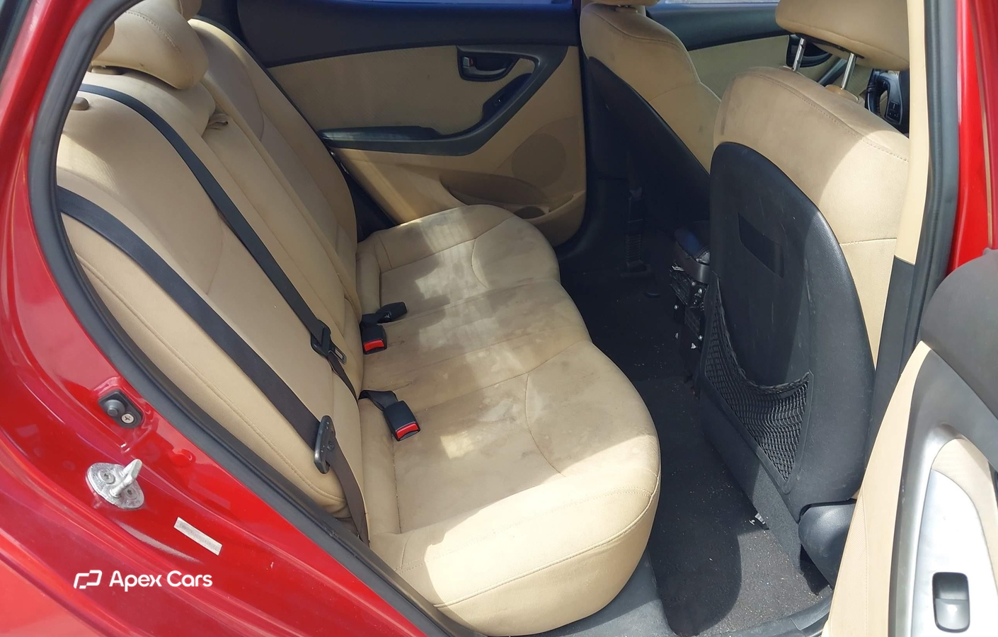 Hyundai Elantra 2012