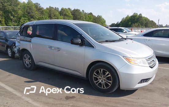 Honda Odyssey 2012 - Image 1 of 15