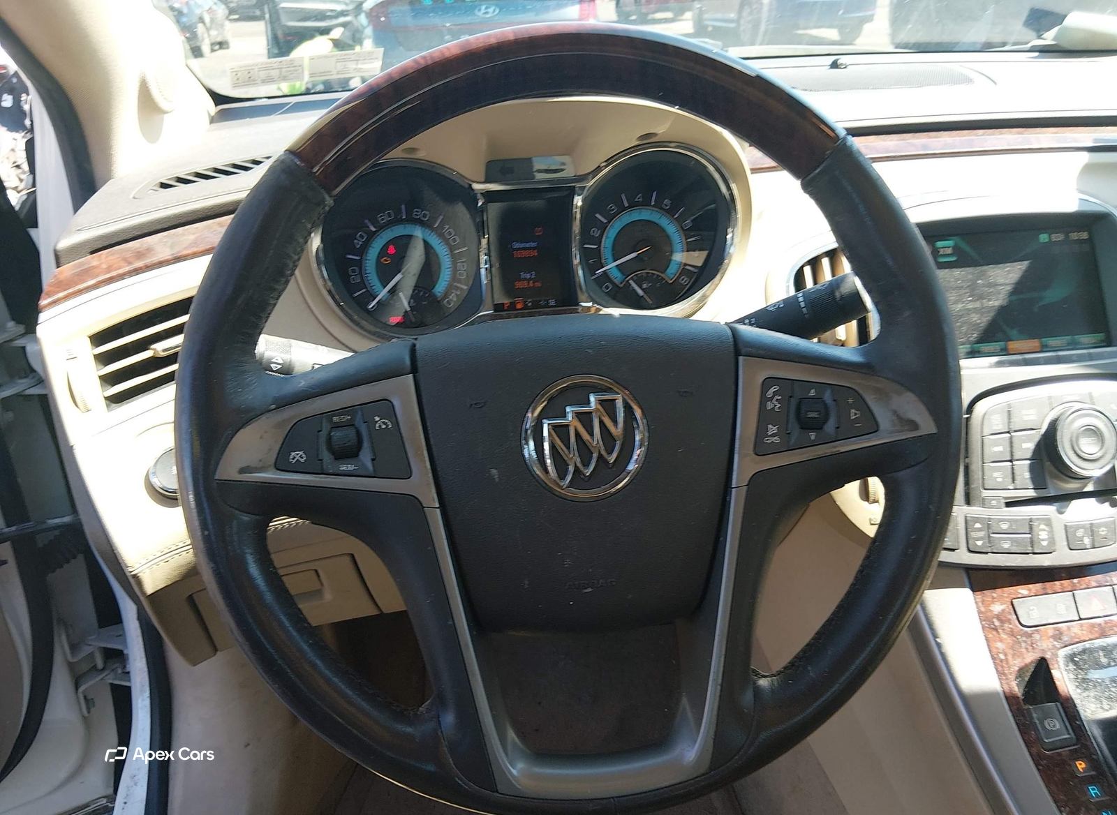 Buick LaCrosse 2012