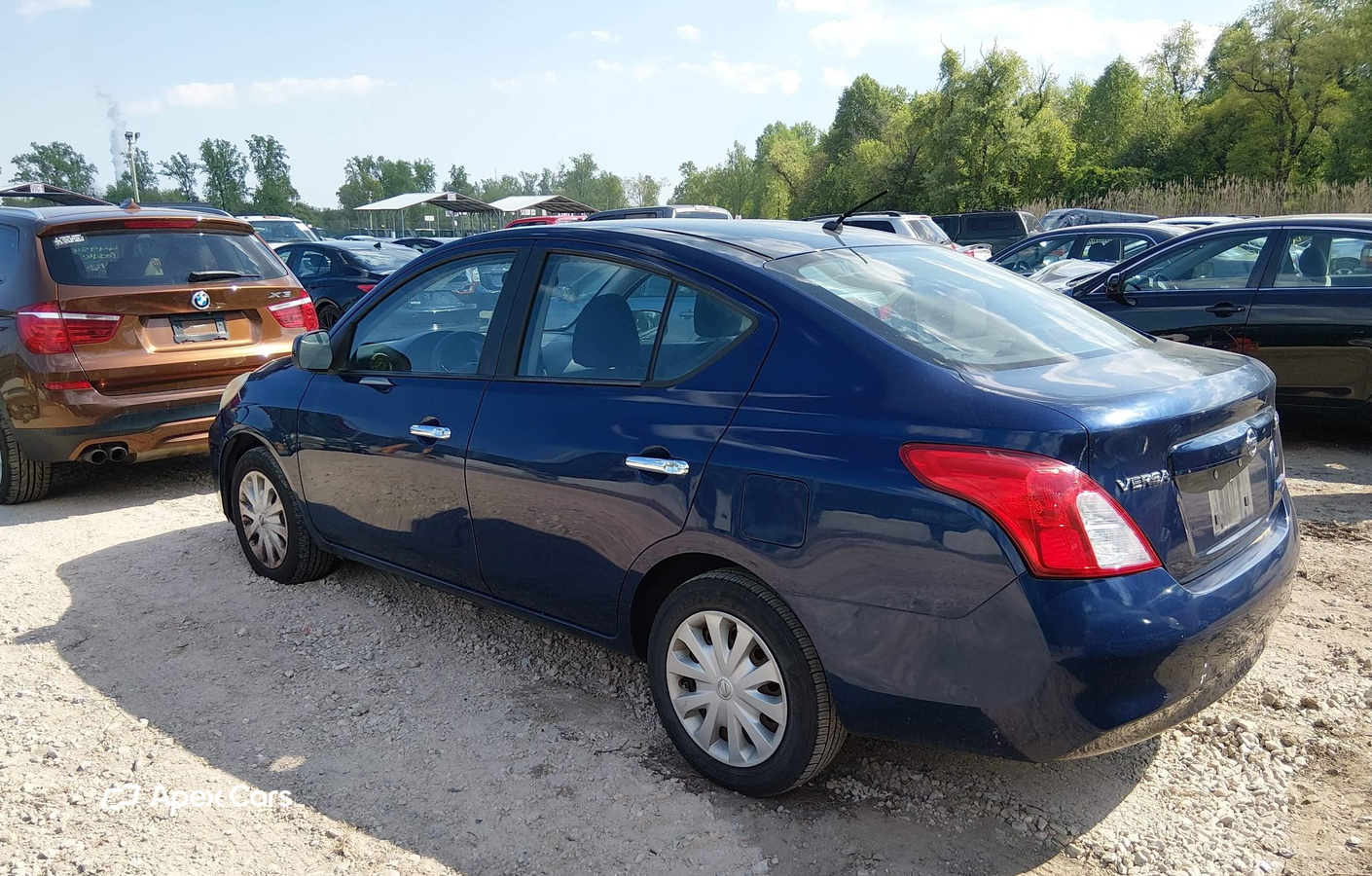 Nissan Versa 2012