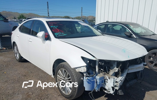 Lexus ES 2015 - Image 1 of 17