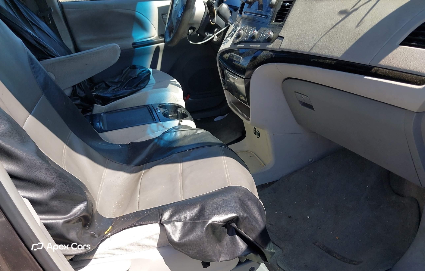Toyota Sienna 2012