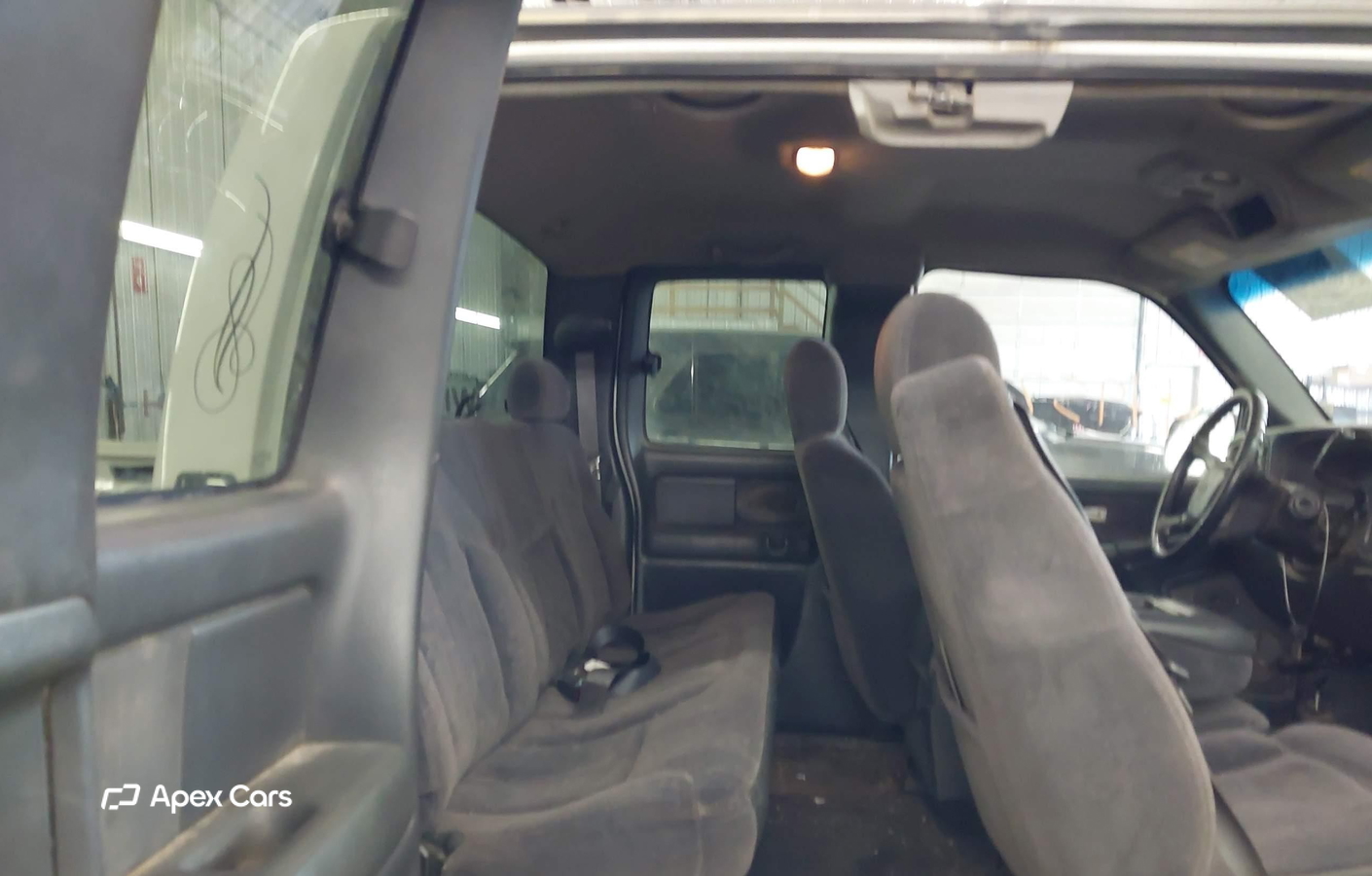 Chevrolet Silverado 2002