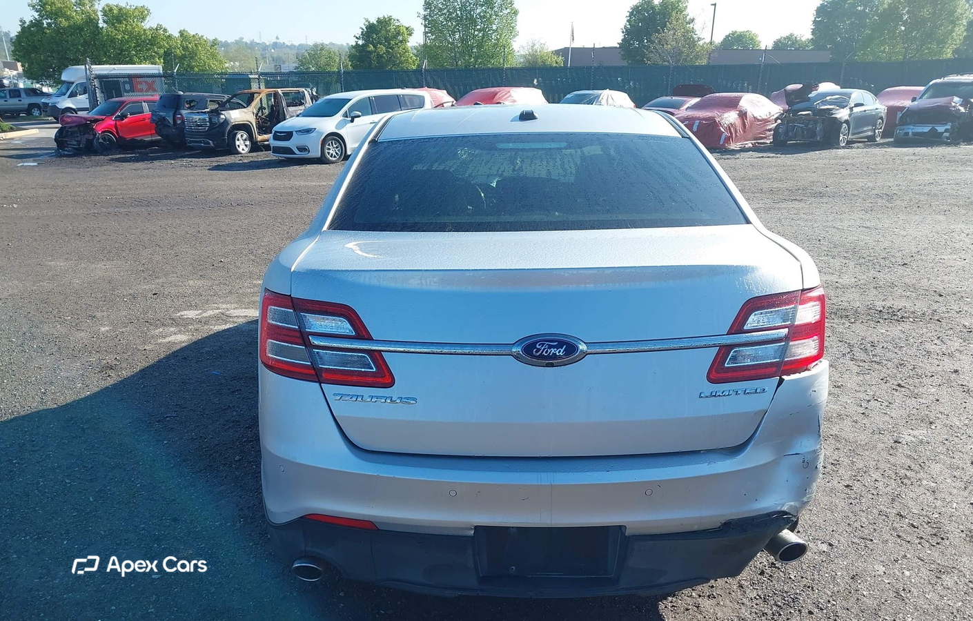 Ford Taurus 2013