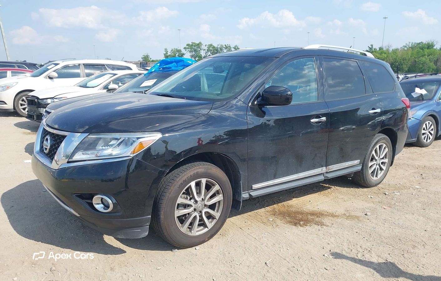 Nissan Pathfinder 2014