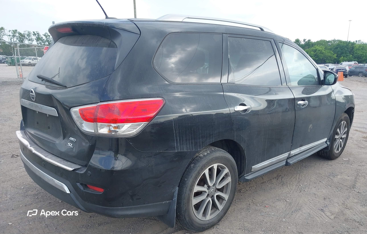Nissan Pathfinder 2014