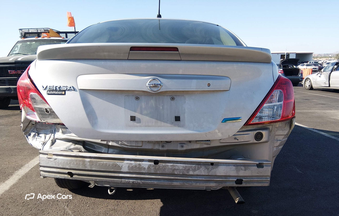 Nissan Versa 2015