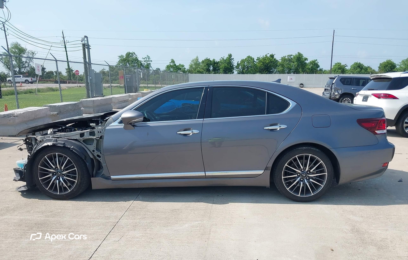 Lexus LS 2013