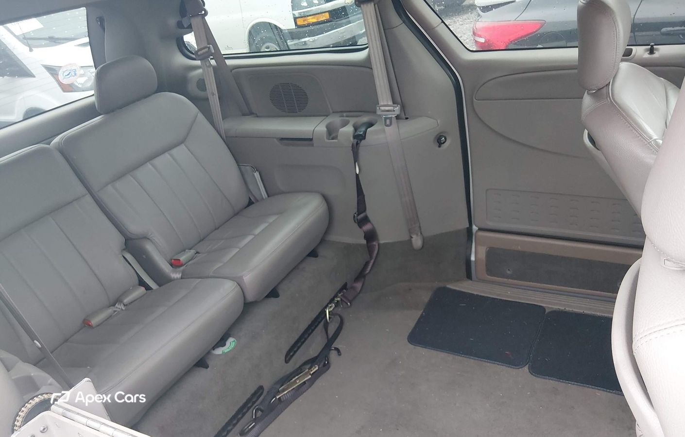 Dodge Caravan 2003