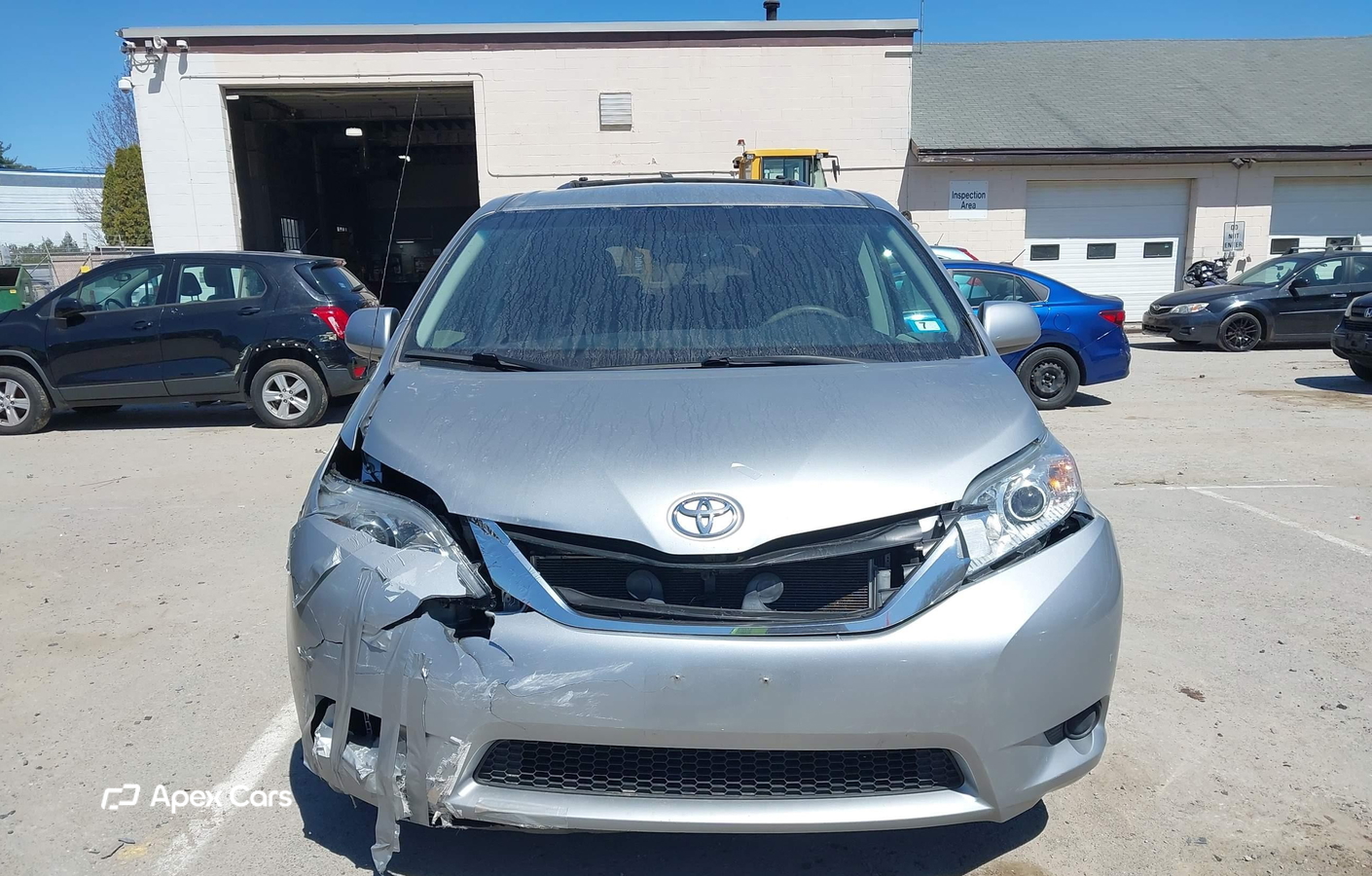 Toyota Sienna 2011