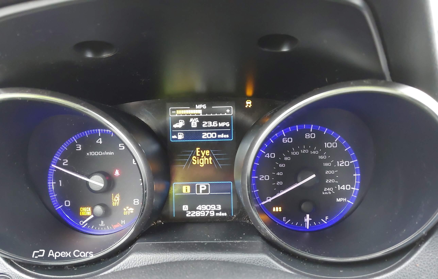 Subaru Outback 2015